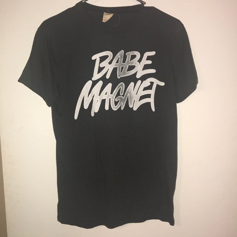 Men’s hollister tshirt